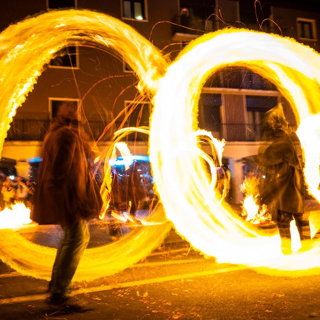 Festes populars, cicles de música i espectacles