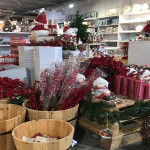 Decorate your home with Christmas accessories