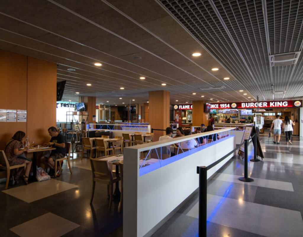 illa Carlemany, el punt d’oci i restauració del centre d’Andorra